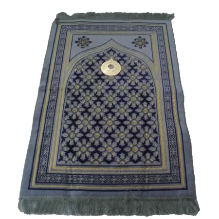 Tapis de prière rembourré avec boussole